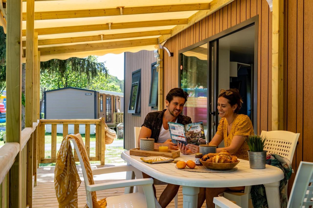 Camping Country Park Crecy La Chapelle - Site Officiel - Next To Disneyland Paris Extérieur photo